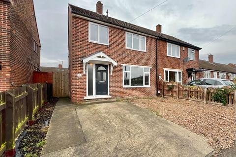 76 Doles Crescent, Royston, Barnsley, S71 4LA