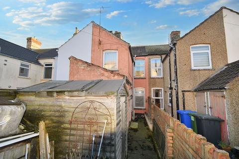 13 Albany Road, Lowestoft, NR32 1JR