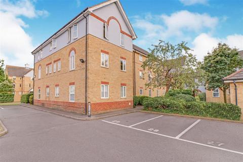 2 bedroom flat for sale, London Road, Benfleet, SS7