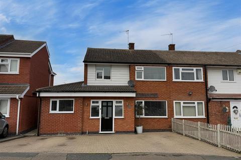 4 bedroom semi-detached house for sale, Penzance Avenue, Wigston LE18