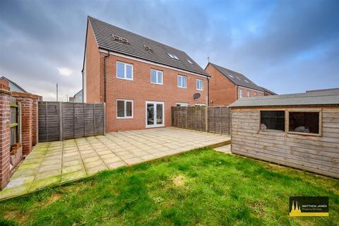 4 bedroom semi-detached house for sale, Phillips Walk, Weavers Wharf, Coventry * CANAL SIDE LOCATION *