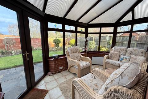 6 Burman Close, Shirley, Solihull, B90 2DR