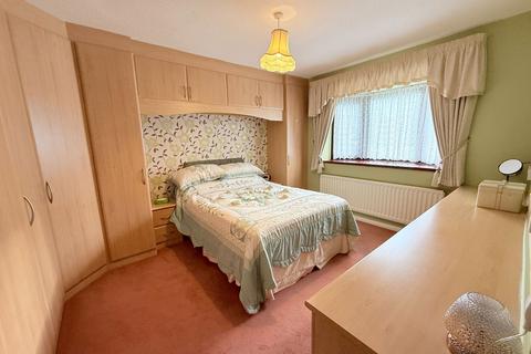 6 Burman Close, Shirley, Solihull, B90 2DR