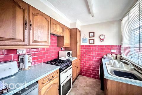 3 bedroom semi-detached house for sale, Chapel Hill, Braintree