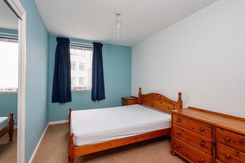 2 bedroom flat to rent, Dorset Place , Edinburgh EH11