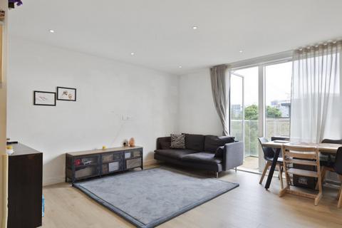 2 bedroom apartment for sale, Brentford TW8