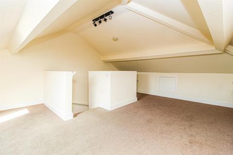 19 The Close, Durkar, Wakefield, WF4 3AG