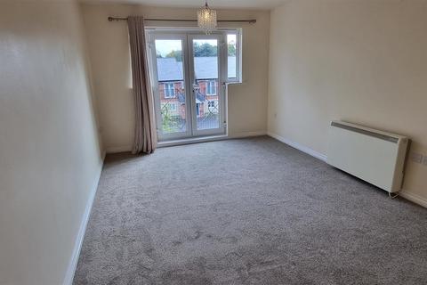 2 bedroom flat to rent, Macarthur Way, Stourport On Severn DY13