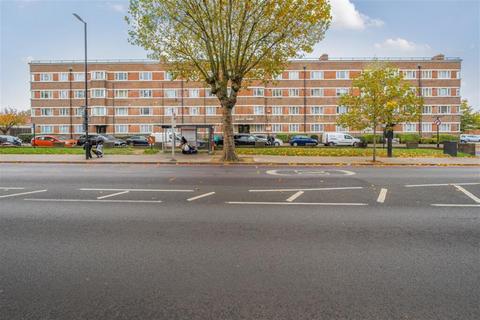 2 bedroom apartment for sale, Thornton Heath, Croydon CR7