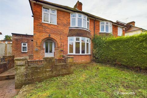 3 bedroom semi-detached house to rent, Kentwood Hill, Tilehurst, Reading, Berkshire, RG31