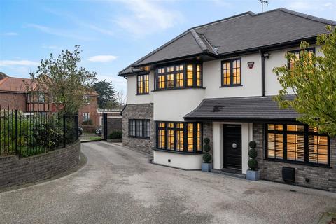 4 bedroom detached house for sale, Winchmore Hill Road, London