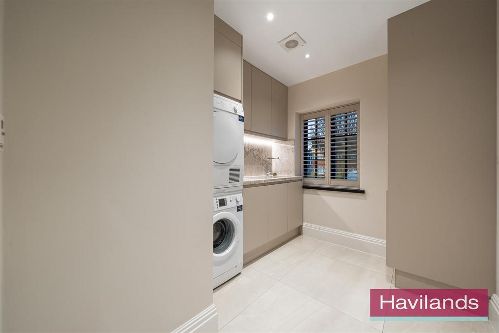 Winchmore Hill Road-14.jpg