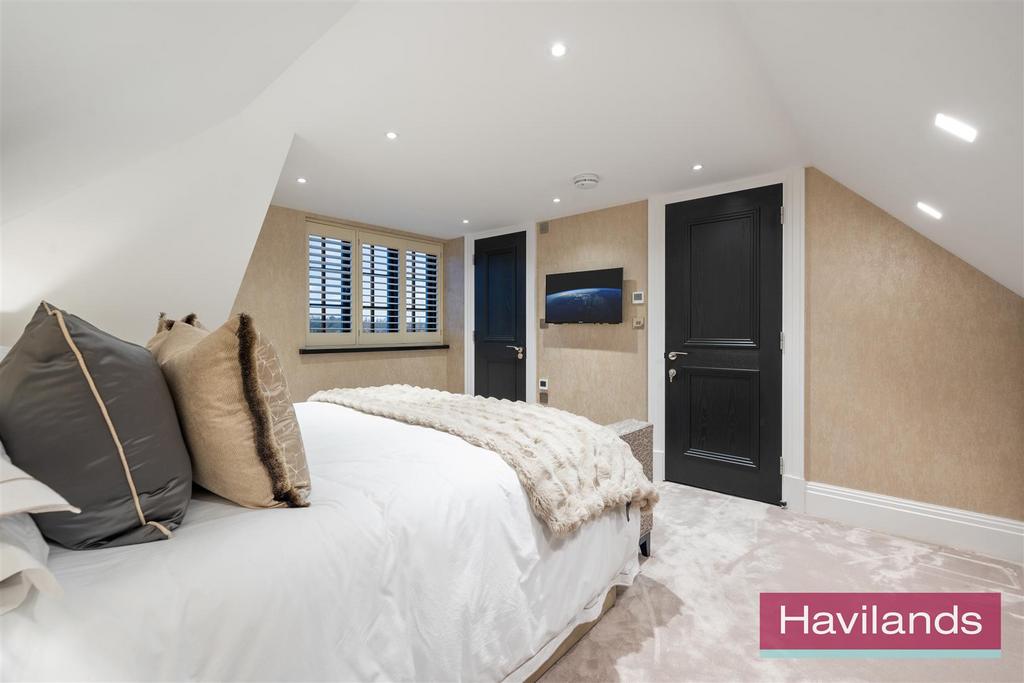 Winchmore Hill Road-16.jpg