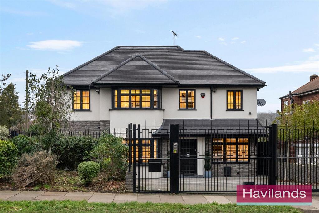 Winchmore Hill Road-17.jpg