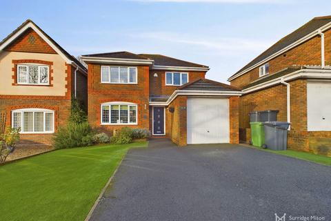 4 bedroom detached house for sale, Tillingham Way, Pevensey BN24