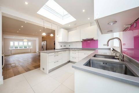 5 bedroom semi-detached house to rent, Hampstead Gardens, London NW11