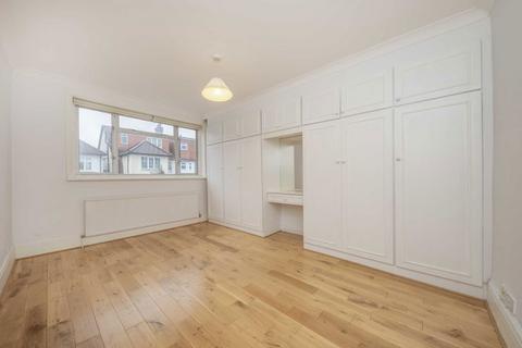 5 bedroom semi-detached house to rent, Hampstead Gardens, London NW11