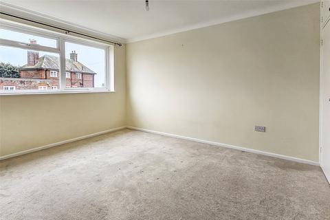 2 bedroom apartment for sale, Hendon Avenue, Rustington, Littlehampton, West Sussex