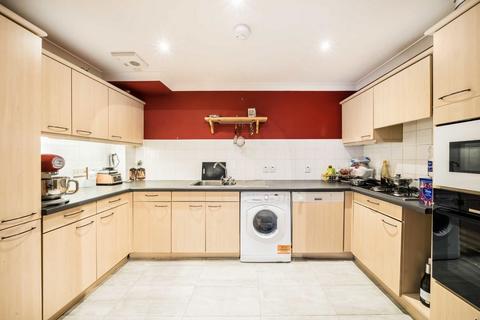 2 bedroom flat to rent, Vincent Square, London SW1P