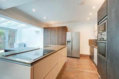 4 bedroom terraced house for sale, Redington Gardens, Hampstead, NW3