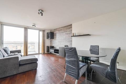 2 bedroom flat to rent, 43 Devons Road, London E3