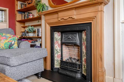 2 bedroom flat for sale, West Savile Terrace, Blackford, Edinburgh EH9