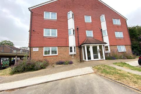 1 bedroom apartment to rent, Tuscany Gardens, Crawley, West Sussex, RH10