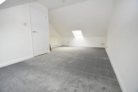 2 bedroom maisonette to rent, Malta Road, Hampshire PO2