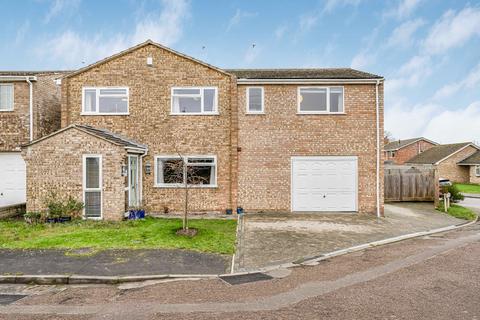 5 bedroom detached house for sale, The Rustons, Cambridge CB22