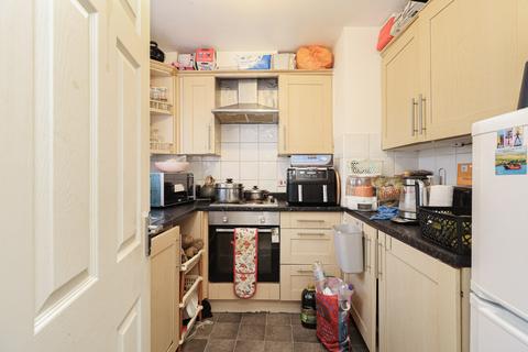 2 bedroom apartment for sale, Martins Place, Thamesmead SE28