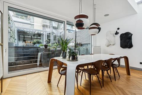 undefined, Vicarage Gate, London, W8