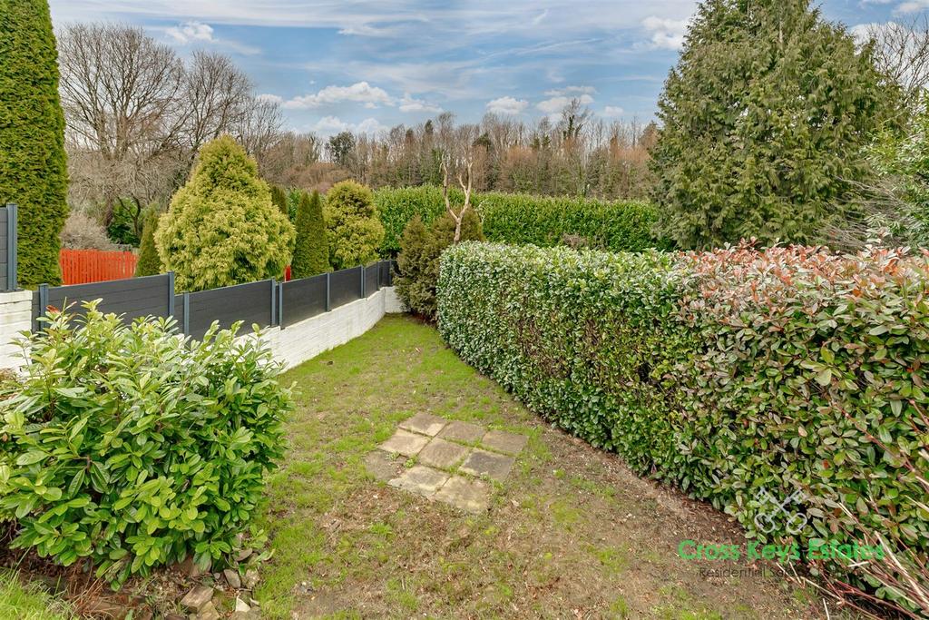 Extensive Gardens
