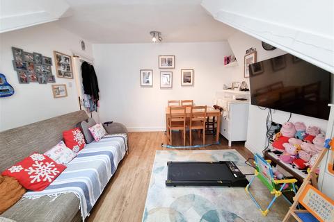 1 bedroom flat for sale, 7 Cameron Road, Croydon