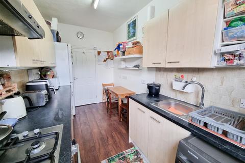 1 bedroom flat for sale, 7 Cameron Road, Croydon