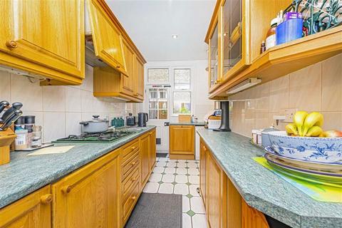 6 bedroom semi-detached house for sale, Kingston Road, Teddington TW11