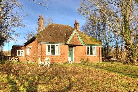 2 bedroom bungalow to rent, Compton, West Sussex PO18