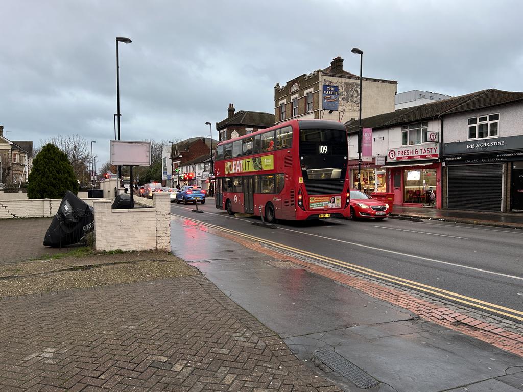 Busy London Road