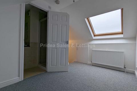 undefined, Ropery Road, Gainsborough