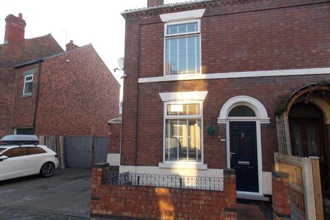 3 bedroom semi-detached house to rent, Lawson Avenue, Nottingham, NG10