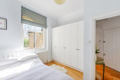 1 bedroom flat for sale, Overstone Road, Hammersmith W6