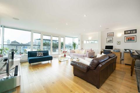 3 bedroom flat for sale, Wapping High Street, London E1W