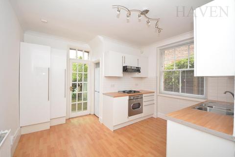 2 bedroom maisonette for sale, Market Place, East Finchley, N2