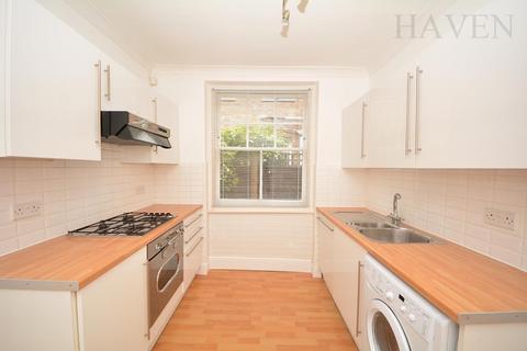 2 bedroom maisonette for sale, Market Place, East Finchley, N2