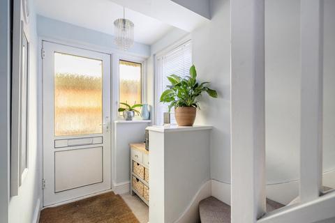 127 Addison Road, Guildford, GU1 3QE