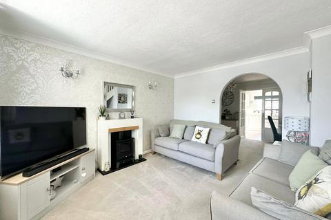 3 Holwill Drive, Torrington, EX38 7LQ