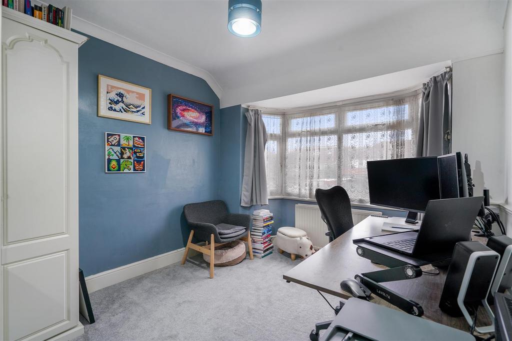 18 Wadham Gardens - K4 Amxt Ri Nsp0ie Eb9qkl.jpg