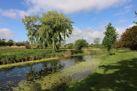 3 bedroom end of terrace house for sale, The Butts, Sandwich, Kent, CT13