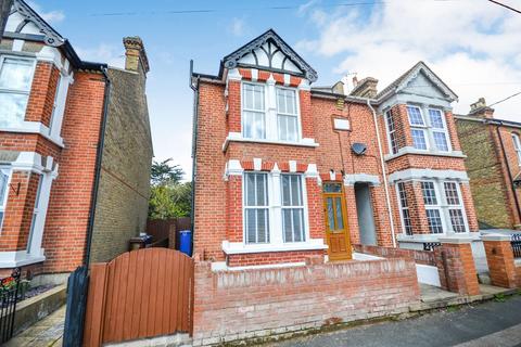 4 bedroom semi-detached house for sale, Rectory Road, Stanford-Le-Hope, SS17