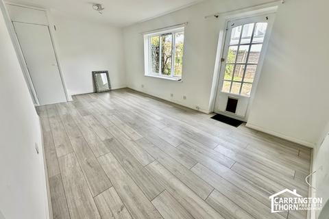 1 bedroom maisonette to rent, Lyric Drive, Greenford, Greater London