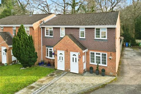 Farcrosse Close, Berkshire GU47